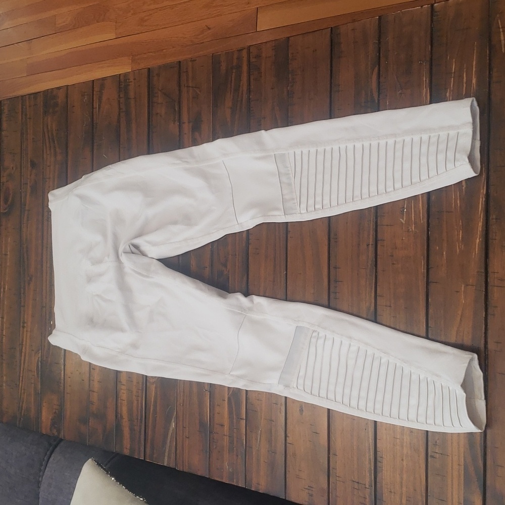 Alo moto leggings - Picture 7 of 8